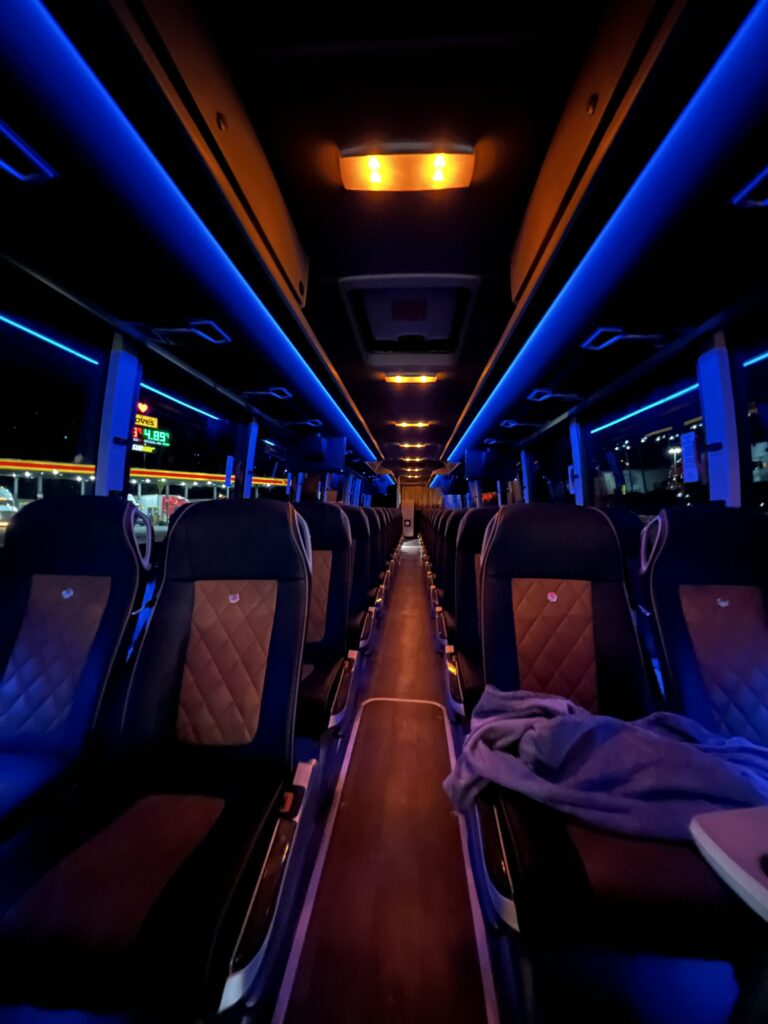 bus best hawaii tours 5