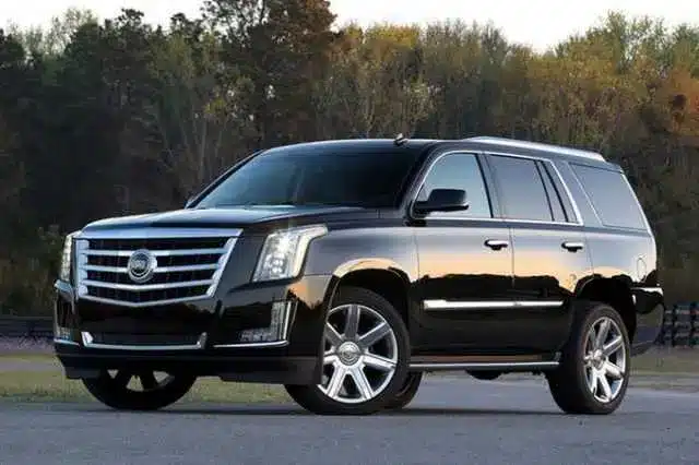 cadillac suv hawaii shuttle service 2