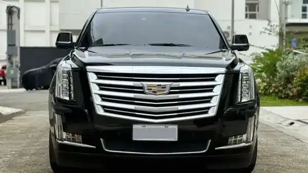 cadillac suv shuttle hawaii 7