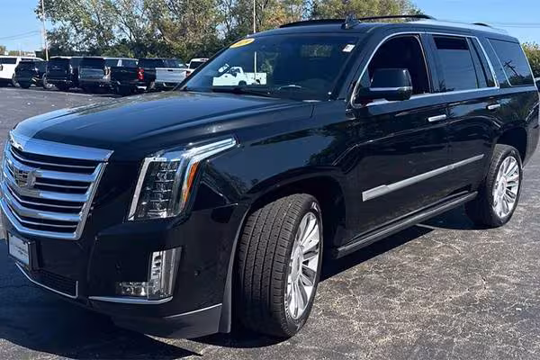 cadillac suv shuttle hawaii 8