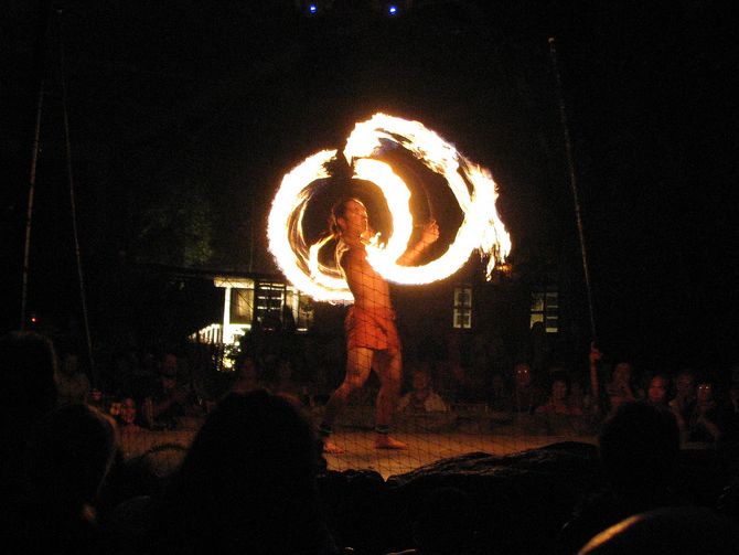 luau kalamaku show 20