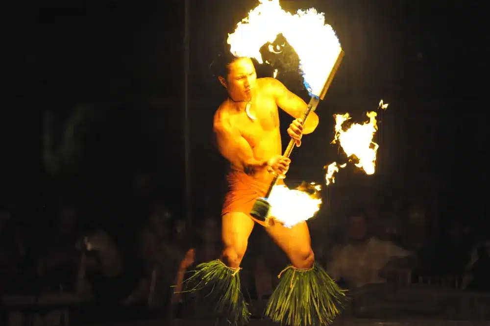 luau kalamaku show 7