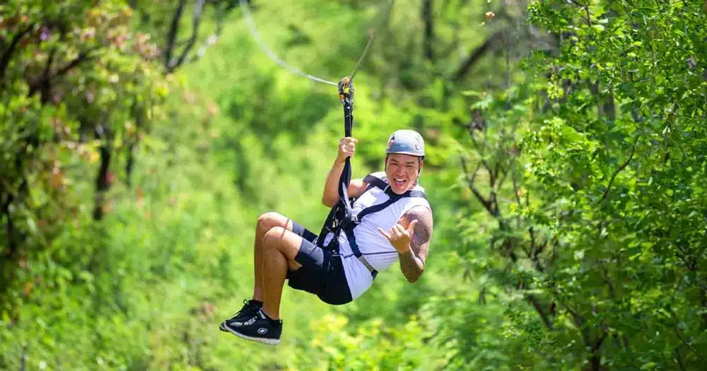 six ziplines adventure 4