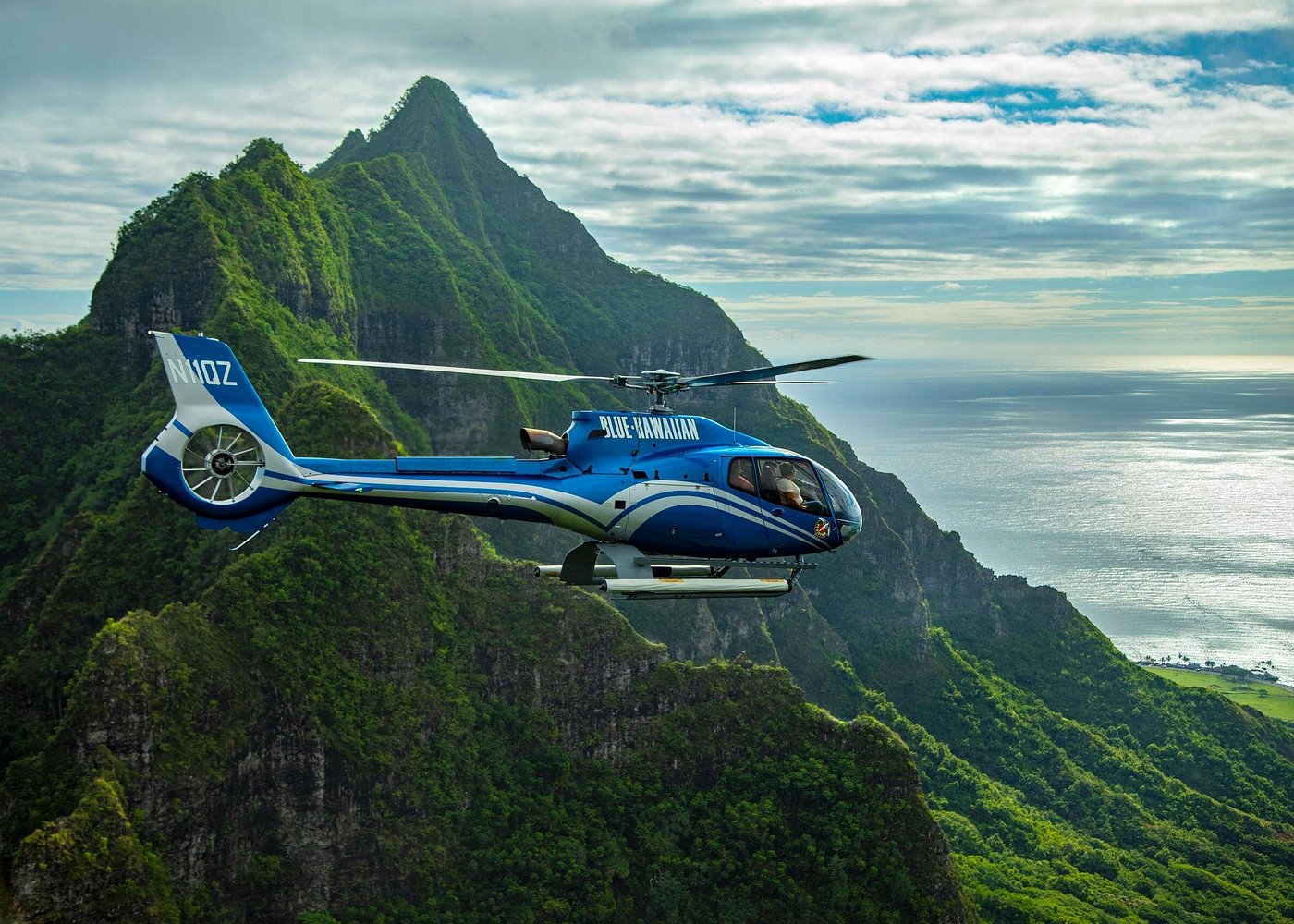 blue skies helicopter best hawaii tours 10